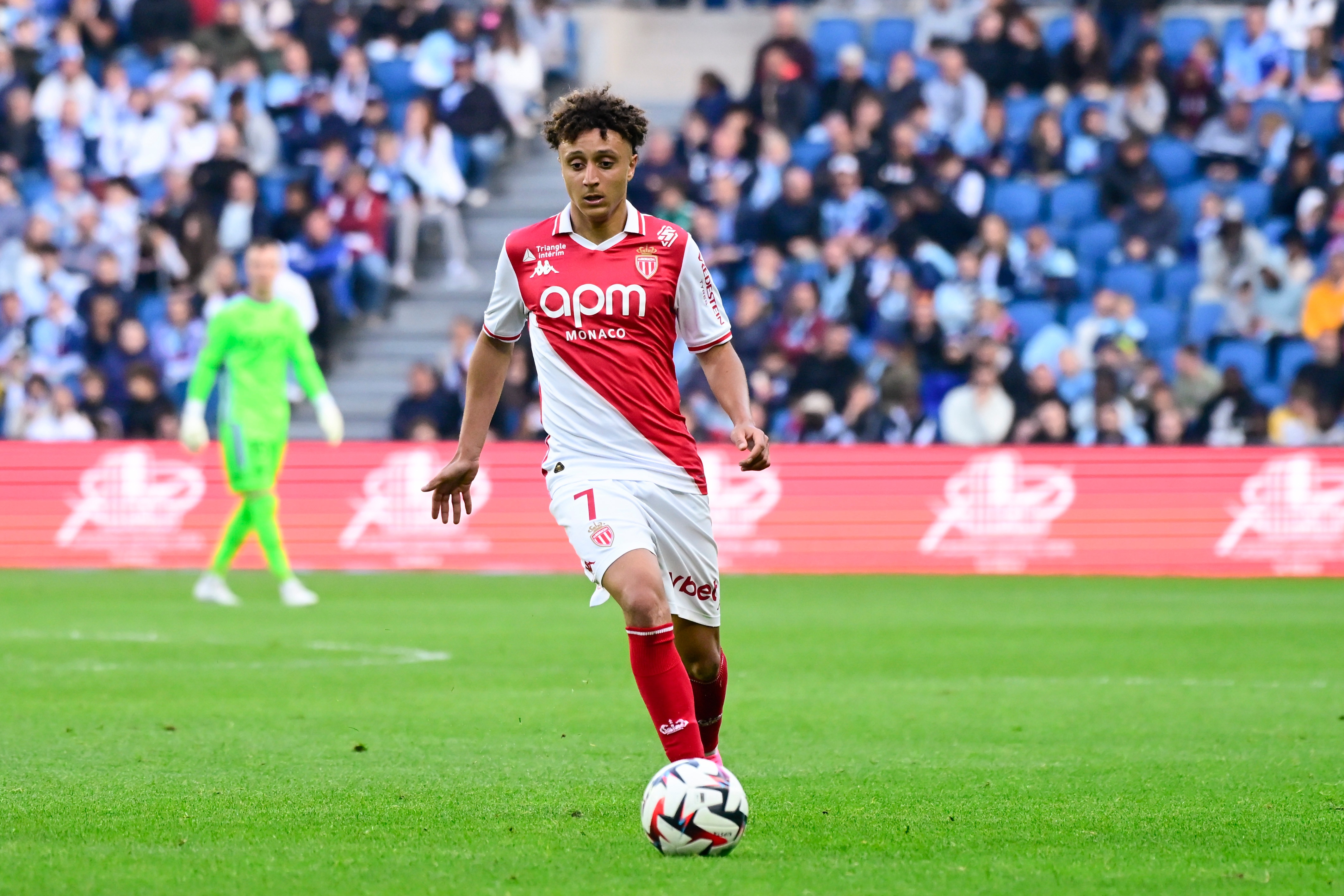 記者：勒沃庫森引進(jìn)塞吉爾交易完全達一致，轉會(huì )費總額3000萬(wàn)歐