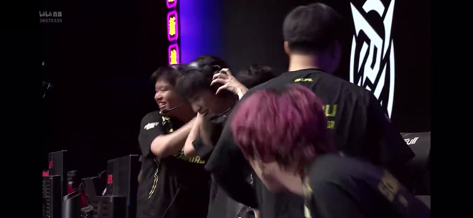 老驥伏櫪！詹姆斯曬凌晨5點(diǎn)43分訓練：早間的訓練打卡！