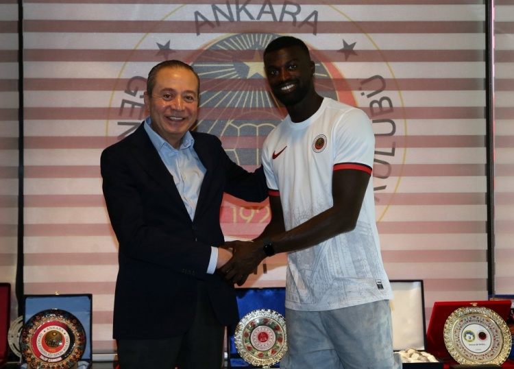 曾效力超10隊，官方：30歲前米蘭前鋒尼昂加盟土超根克勒比利吉