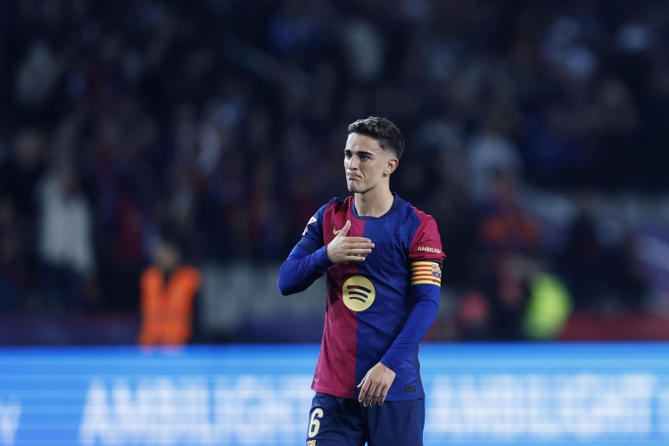 世體：由于加維右膝感到不適，他將無(wú)法參加對陣巴列卡諾的比賽