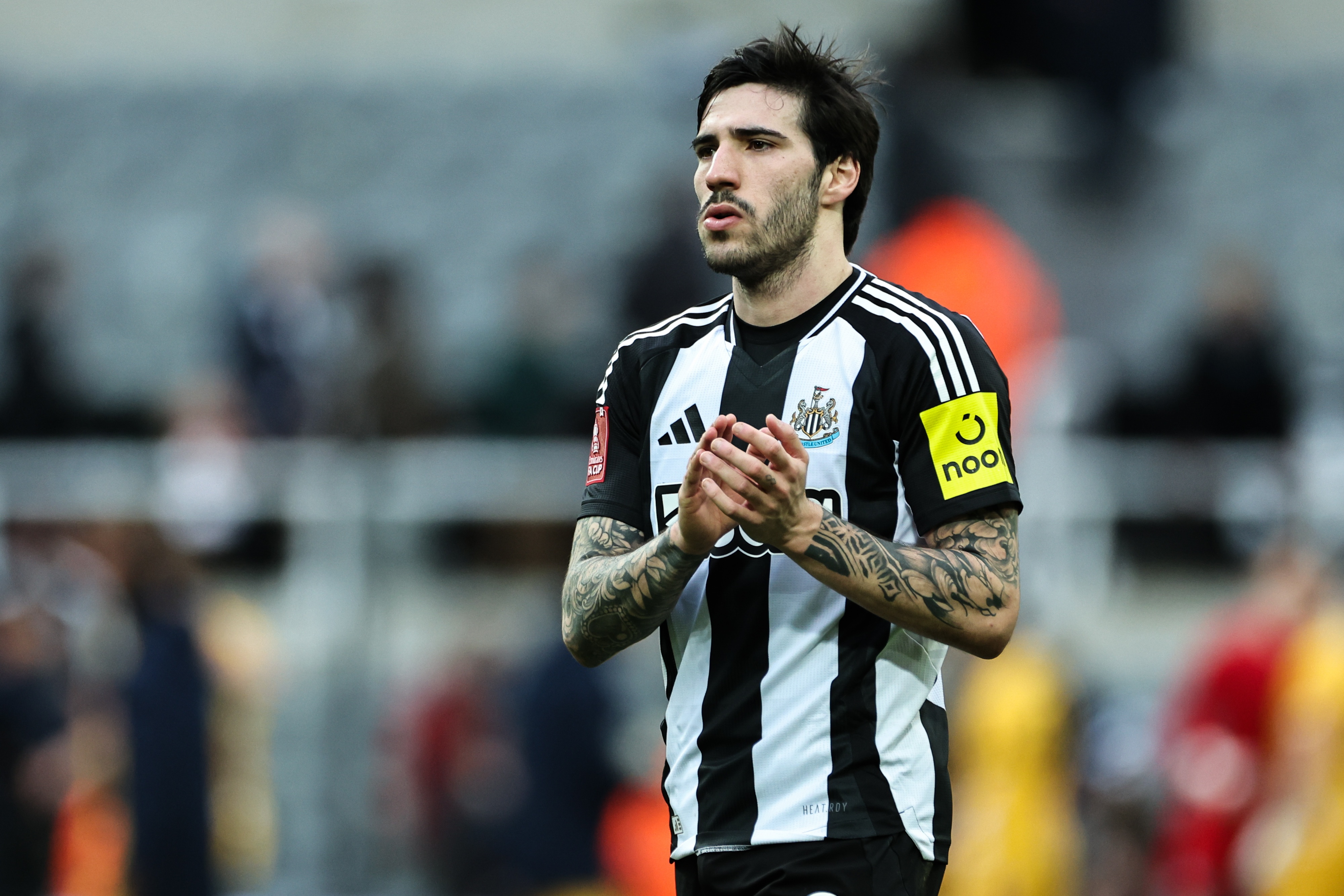 托納利：紐卡在前三輪英超都掌控了主動(dòng)，需要在最后25米做得更好