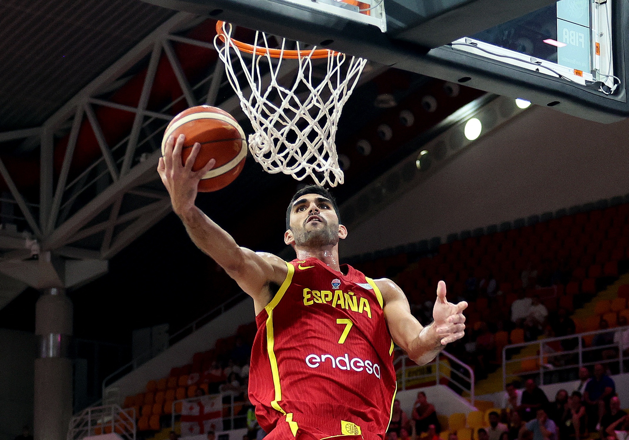 手感復蘇！阿爾達馬半場(chǎng)9中6&三分4中3砍下16分 另有4籃板