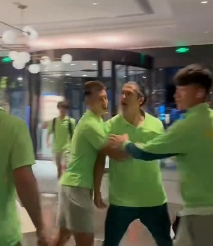 張玉寧：為不冷靜不得體行為鄭重道歉 會(huì )帶著(zhù)恥辱比分提醒自己