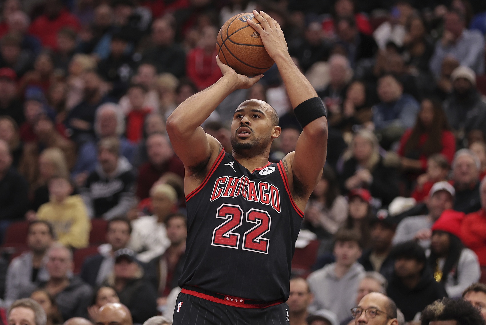 歐媒：塔克和費內巴切達成一致但還未最終確定 他仍在等NBA的機會(huì )