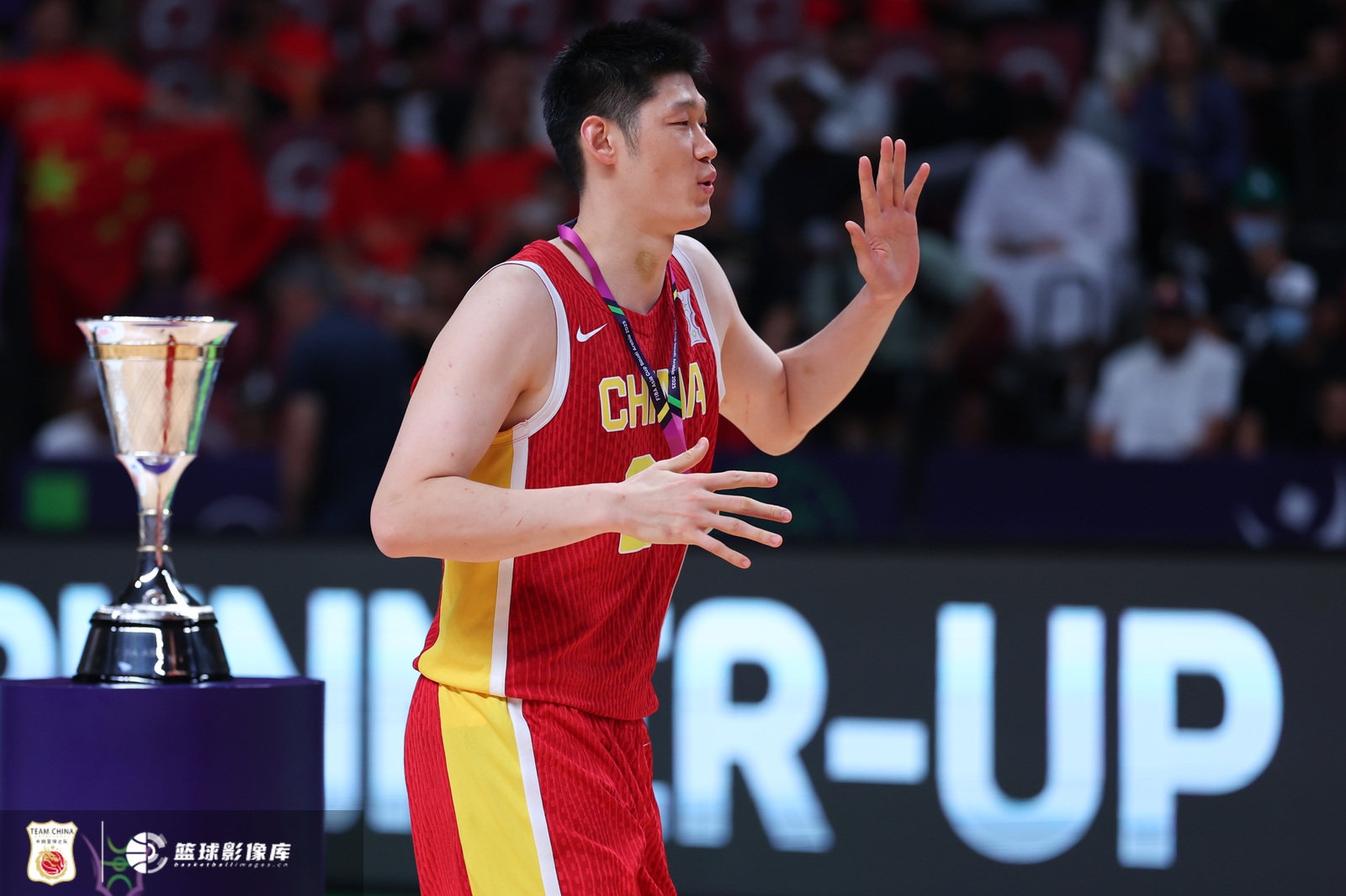 廣廈總經(jīng)理：大秋是我選的隊員 他勤勤懇懇&國家隊和俱樂(lè )部都如此