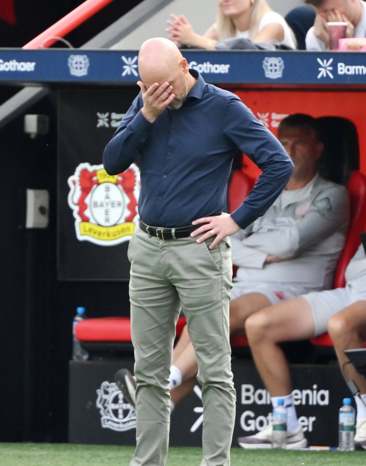 光速下課？圖片報：滕哈赫可能今天被藥廠(chǎng)解雇，他幾乎不可能留任