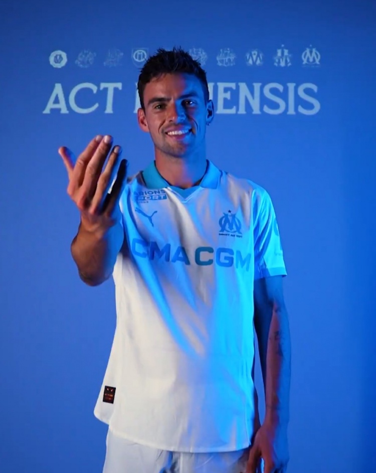 官方：布萊頓中場(chǎng)奧萊利加盟馬賽，據悉租借費200萬(wàn)歐&無(wú)買(mǎi)斷條款