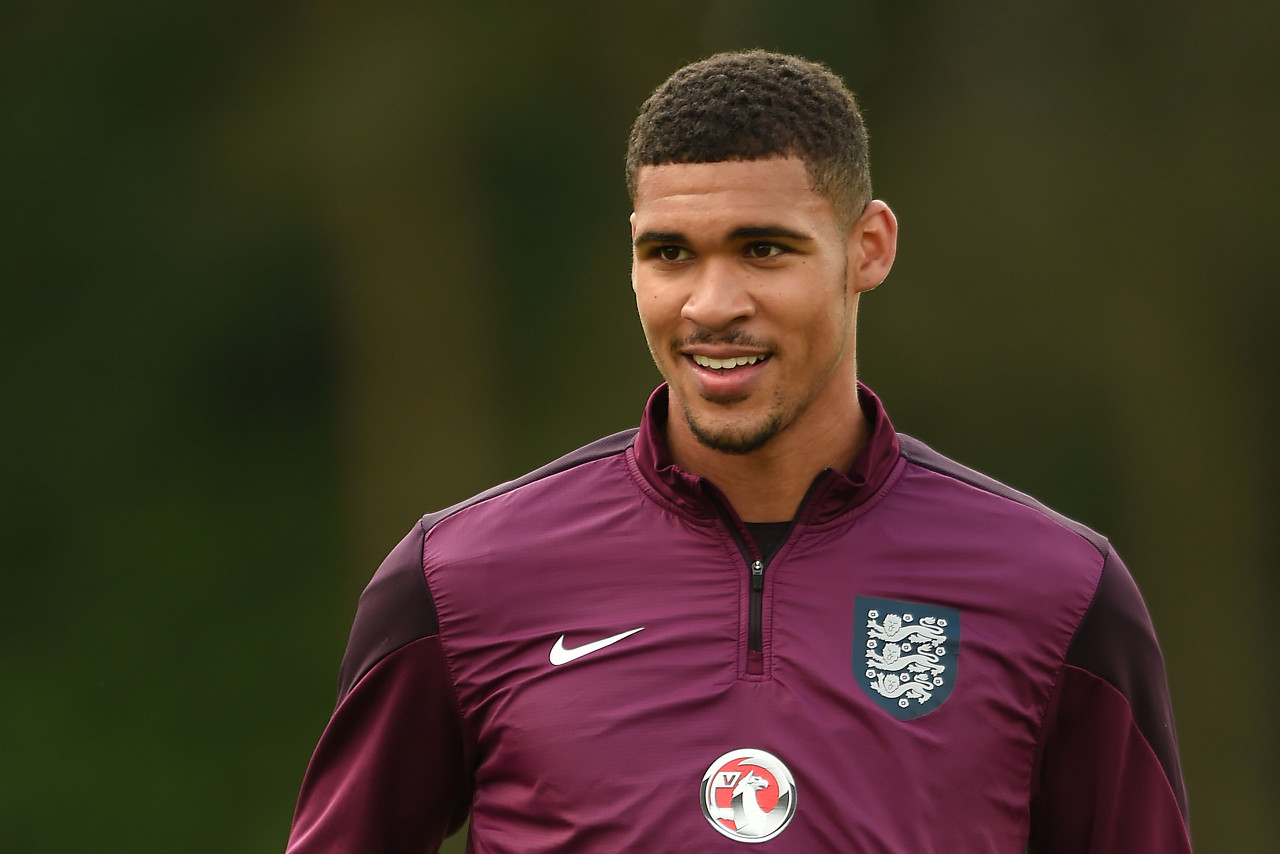 英格蘭隊官方：補招米蘭中場(chǎng)奇克和勒沃庫森中衛寬薩參加世預賽