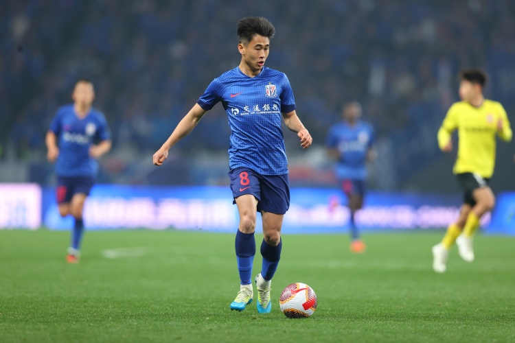 曹赟定談戴偉浚、謝鵬飛重傷：不在體系里，主教練不需要技術(shù)流