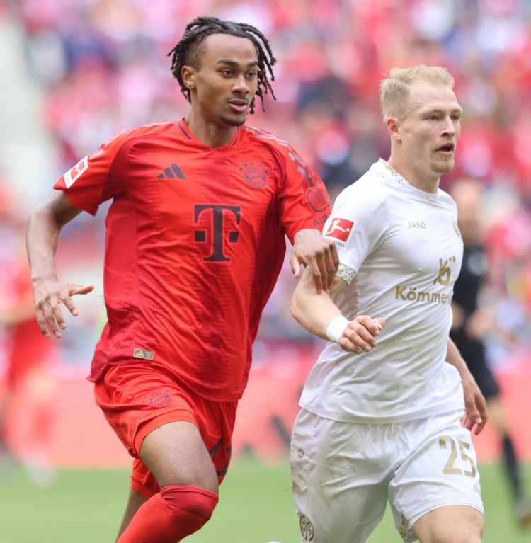 記者：拜仁和富勒姆正就阿薩雷進(jìn)行談判，農場(chǎng)主在與時(shí)間賽跑