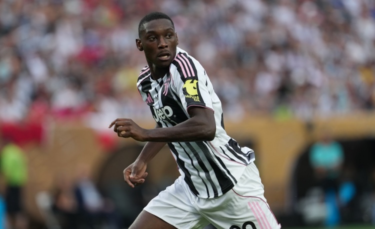 隊報談穆阿尼轉會(huì )內幕：尤文臨時(shí)改價(jià)惹怒巴黎 熱刺比紐卡更吸引