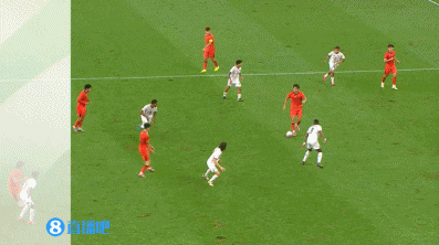 又失良機！向余望射門(mén)致門(mén)將脫手，拜合拉木補射直接往對方懷里射