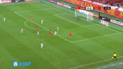 太抽象了！拜合拉木停球直接停到自己背后，直接送對方反擊機會(huì )