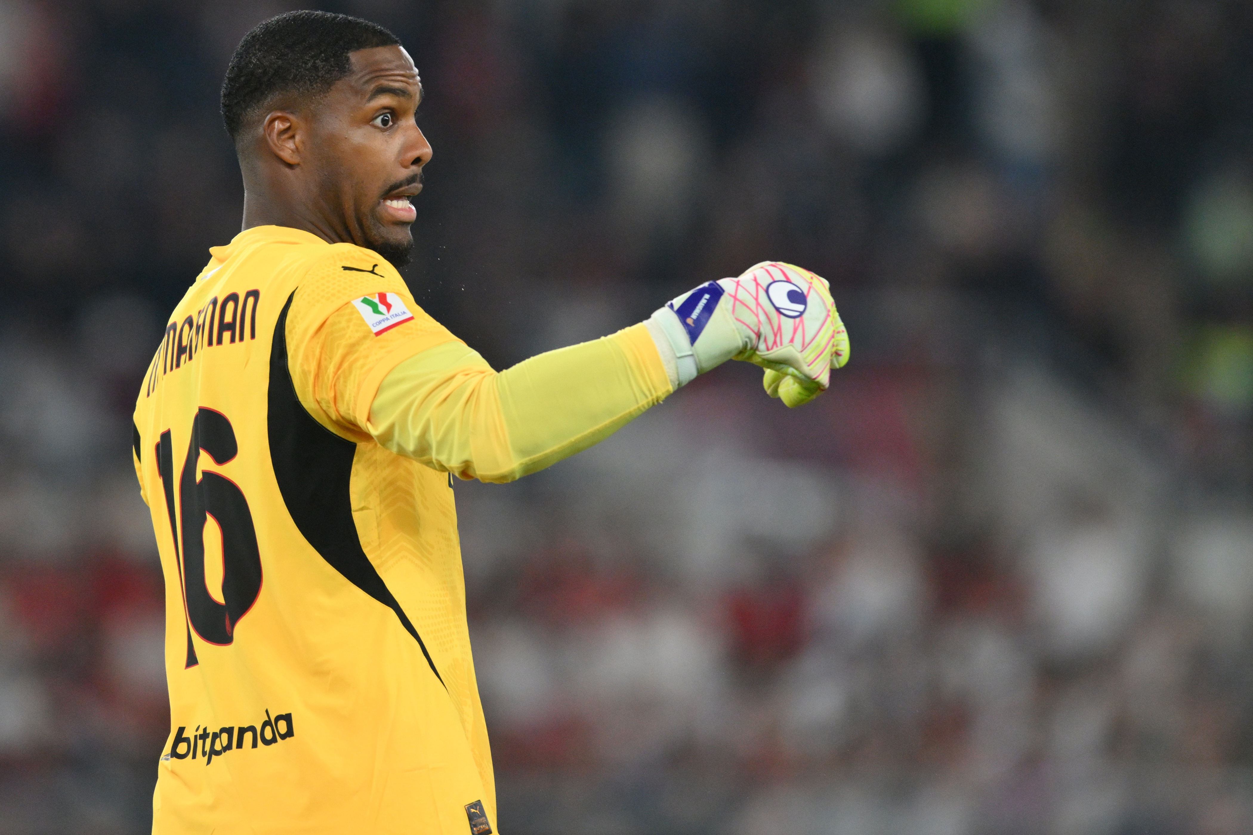 記者：邁尼昂預計明夏以自由身離開(kāi)米蘭，切爾西是熱門(mén)下家