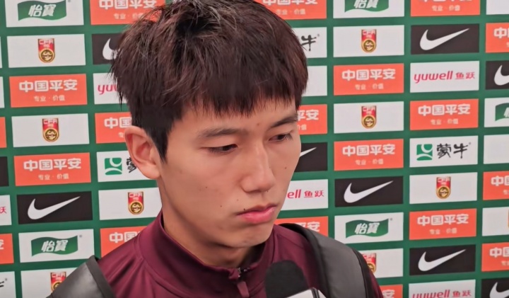 向余望：浪費機會(huì )很自責！球隊沒(méi)有懼怕澳大利亞＆打強隊更興奮