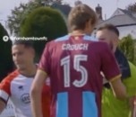 整活！2米01的克勞奇參加業(yè)余聯(lián)賽，搞怪扮演吉祥物率隊入場(chǎng)