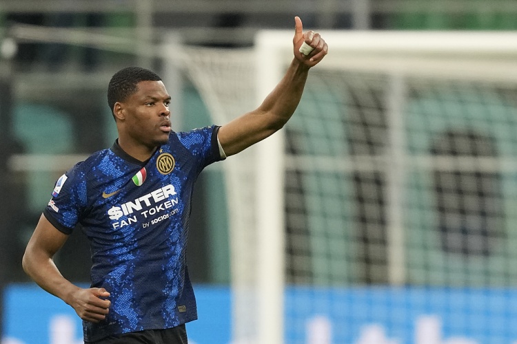 鄧弗里斯：我在國米很開(kāi)心，但如果有機會(huì )去英超我當然會(huì )考慮