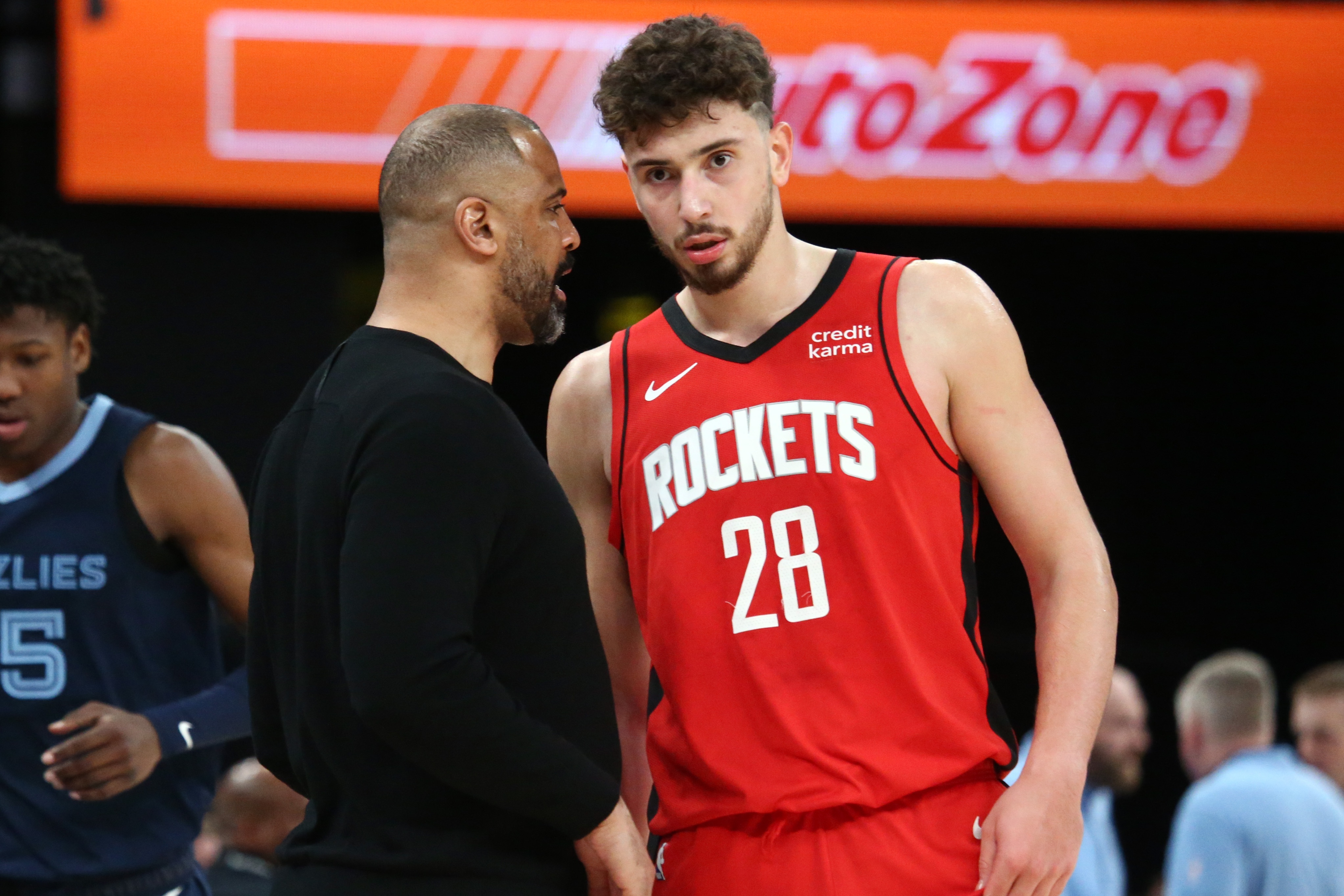 烏度卡：申京在歐錦賽全面發(fā)揮了各項能力 看到了他防守端的進(jìn)步