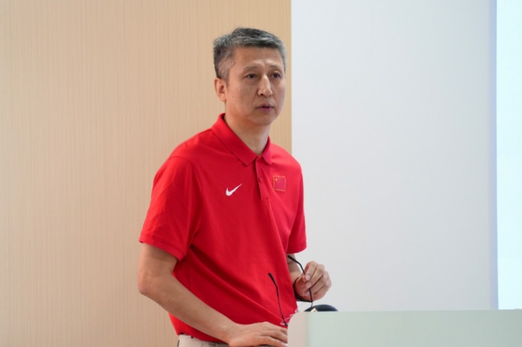 官方：籃協(xié)召開(kāi)了家男籃亞洲杯參賽總結會(huì ) 客觀(guān)復盤(pán)亞洲杯表現