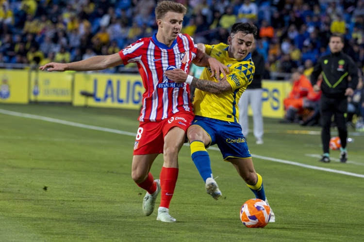 巴里奧斯：利物浦有很多世界級的球員，我們必須找到辦法擊敗他們