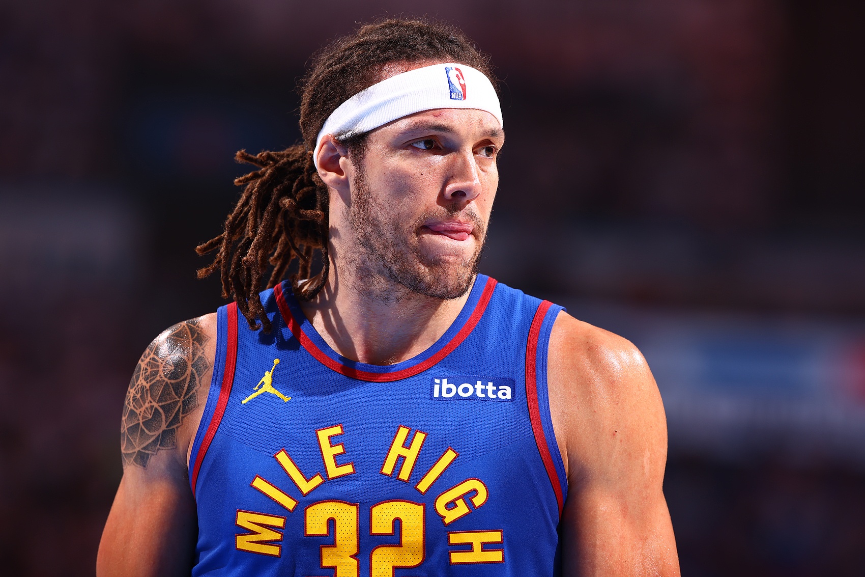 鐵血戰士！祝掘金鋒線(xiàn)悍將阿隆-戈登30歲生日快樂(lè )！??