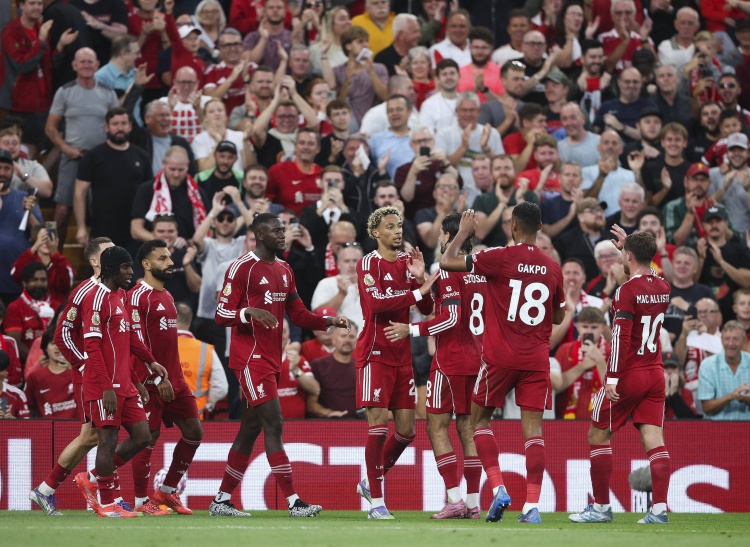 泰晤士報：英超凈比賽時(shí)間下降明顯，復雜定位球戰術(shù)是原因之一