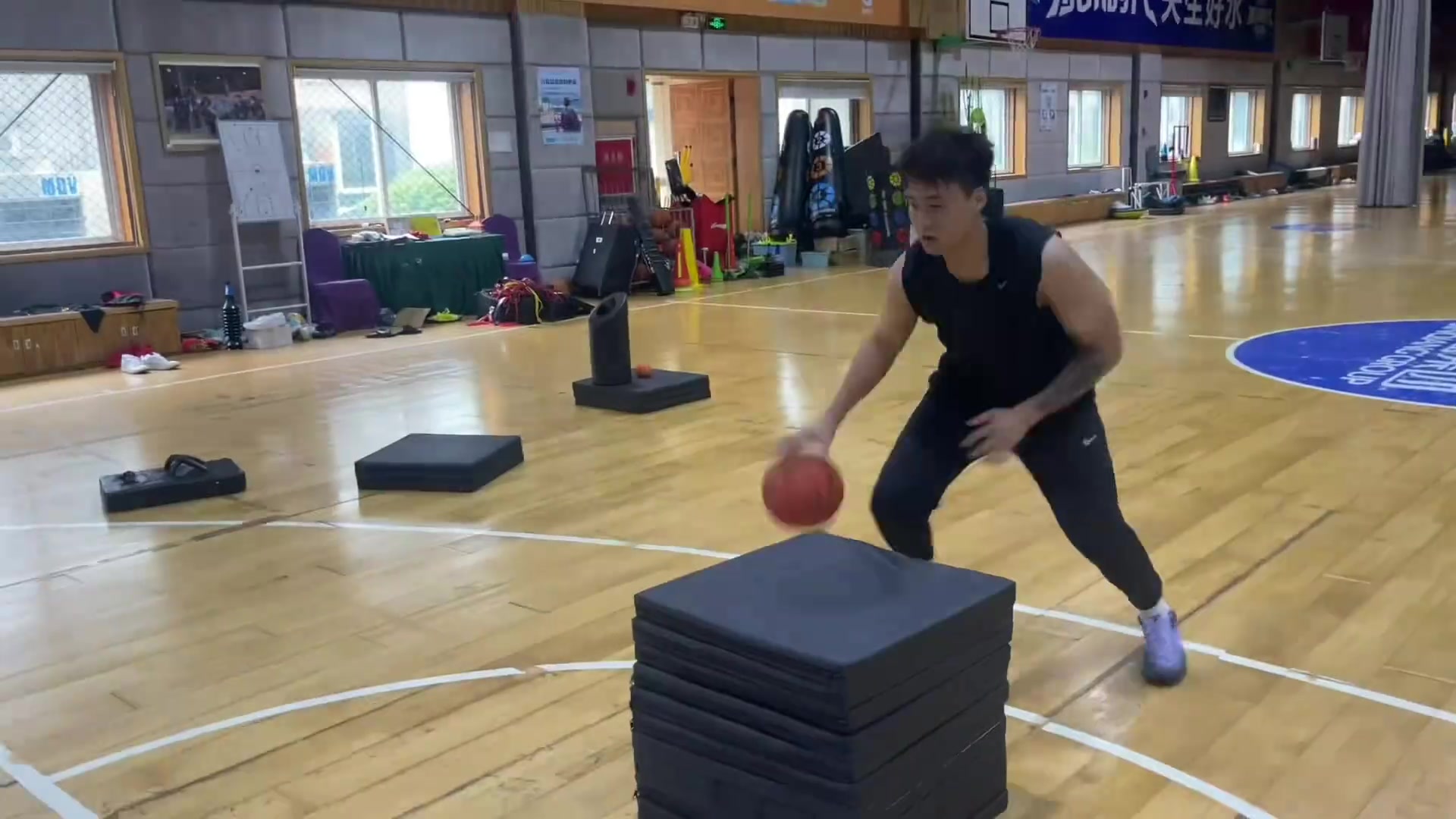 趙睿曬訓練視頻：尊重所有聲音 但只成為自己 不至于前 不止于此