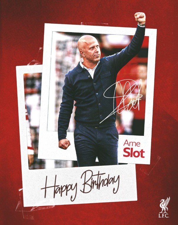 利物浦為斯洛特慶祝47歲生日，他率隊61戰42勝并拿到英超冠軍