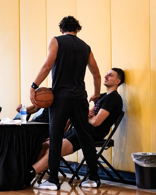 熱火官方曬約維奇訓練照：我們的伙計從歐錦賽歸來(lái)