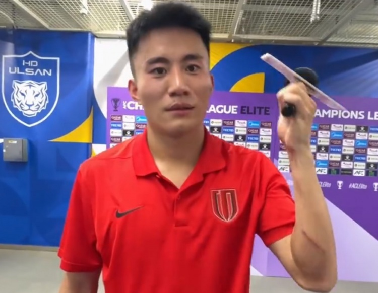 甘超：洲際比賽肯定是比咱們的聯(lián)賽節奏快，裁判也沒(méi)有多少停頓