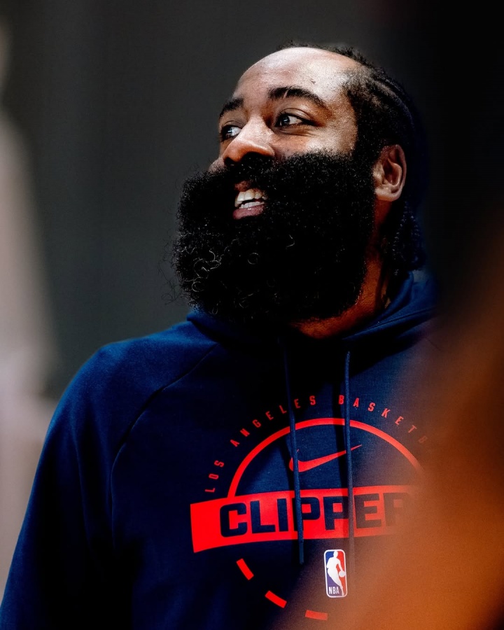 快船曬訓練照：登哥笑容滿(mǎn)面 小卡現身 傷兵博格丹+多位新援在列