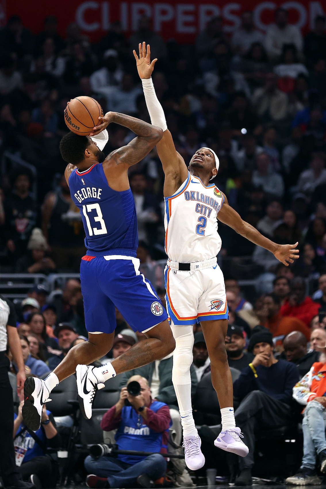 快船曾用SGA等9換1喬治 員工擔心這會(huì )像籃網(wǎng)當初梭哈皮爾斯KG那般