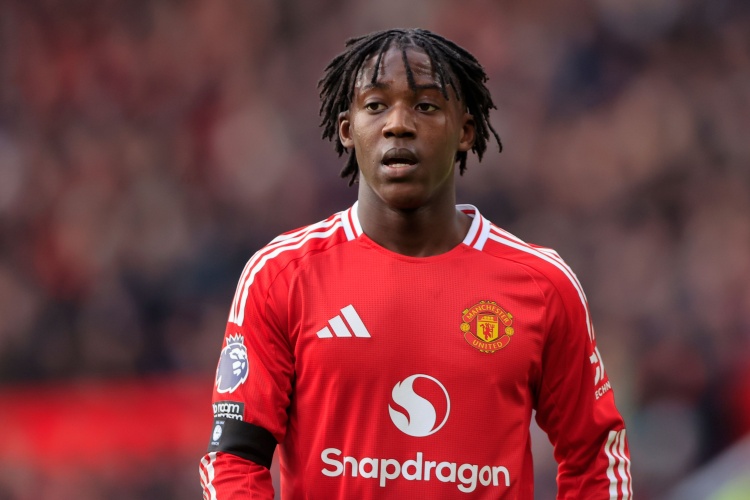 多隊有意??記者：皇馬不排除冬窗就報價(jià)梅努 曼聯(lián)標價(jià)9000萬(wàn)歐