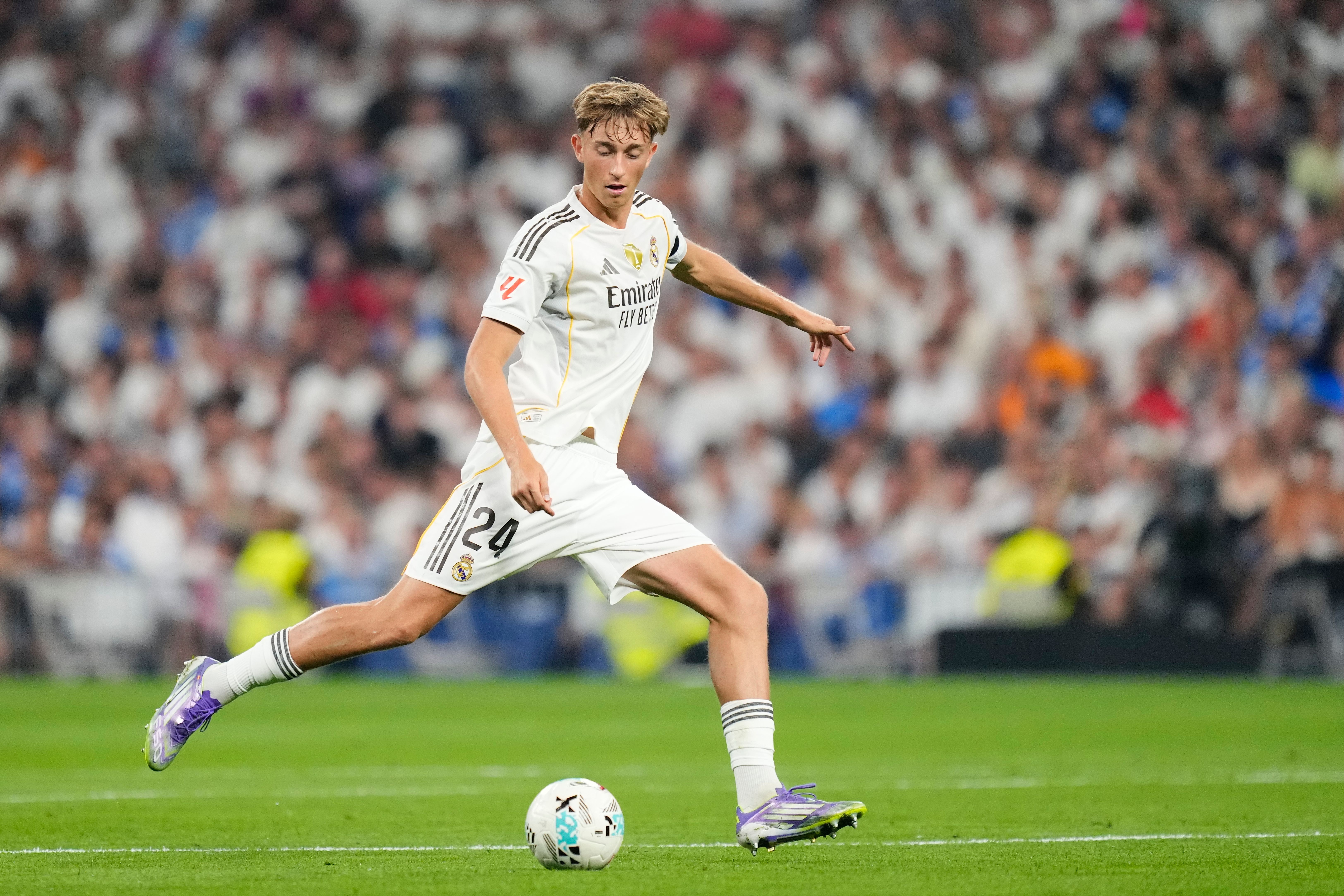 兒皇夢(mèng)！經(jīng)紀人：超7家球隊想簽赫伊森，但他的夢(mèng)想就是加盟皇馬