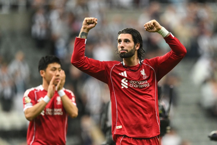 索博：希望對埃弗頓能早點(diǎn)終結懸念！在任何位置上我都會(huì )盡全力