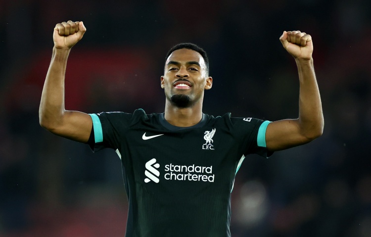 歐文：拜仁現在肯定懊悔不已，赫拉芬貝赫身價(jià)絕對超過(guò)1億鎊