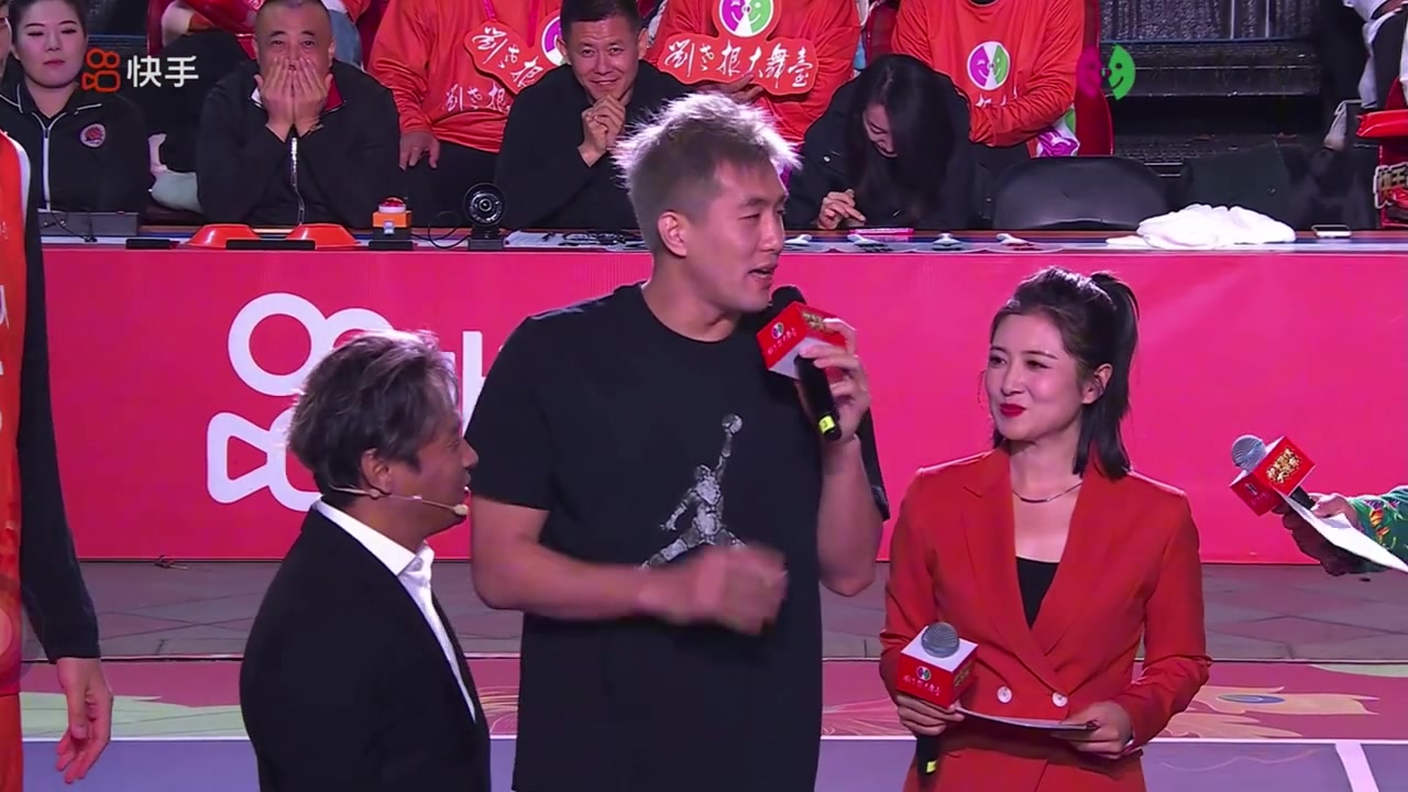 徐靜雨遭郭艾倫帽翻&跨欄+被斷+被穿襠 去年被晃出百米沖線(xiàn)名場(chǎng)面