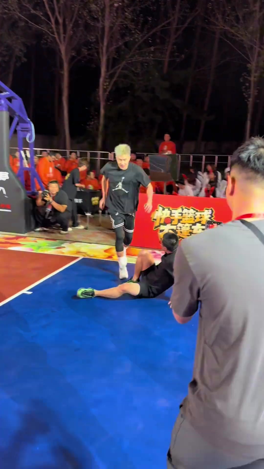 鯨魚(yú)軟銀啊??郭艾倫曬“虐”徐靜雨集錦：啥玩意啊 純軟人兒