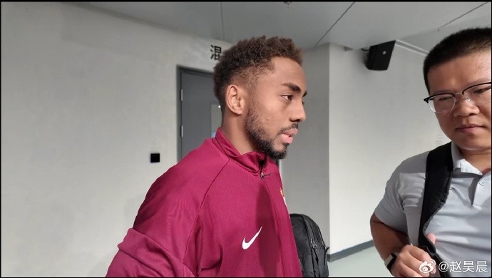 加布里埃爾：開(kāi)心有助攻更開(kāi)心贏(yíng)比賽，主教練非常有經(jīng)驗