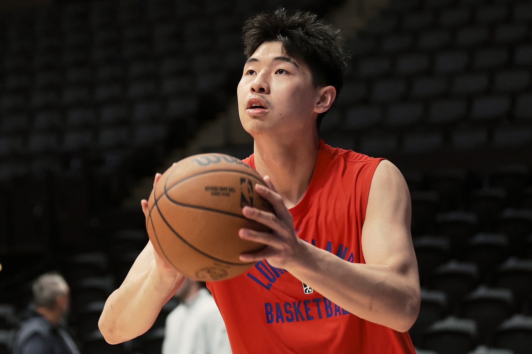 崔永熙：我適合快節奏體系 希望通過(guò)多樣化的技術(shù)和防守幫助球隊