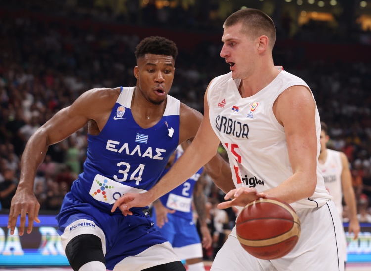 字母：聯(lián)盟前5是盧卡/約基奇/SGA/塔圖姆/我 誰(shuí)第1取決于當季成績(jì)