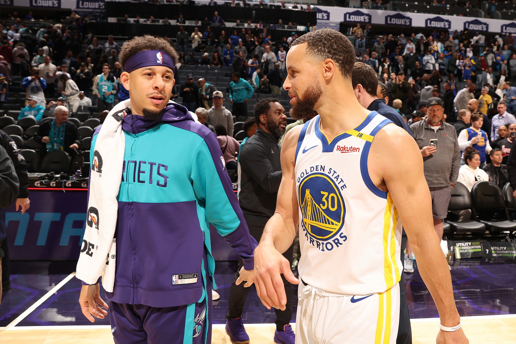 區區斯蒂芬??小庫里三分命中率是NBA歷史第7！他哥僅排第13