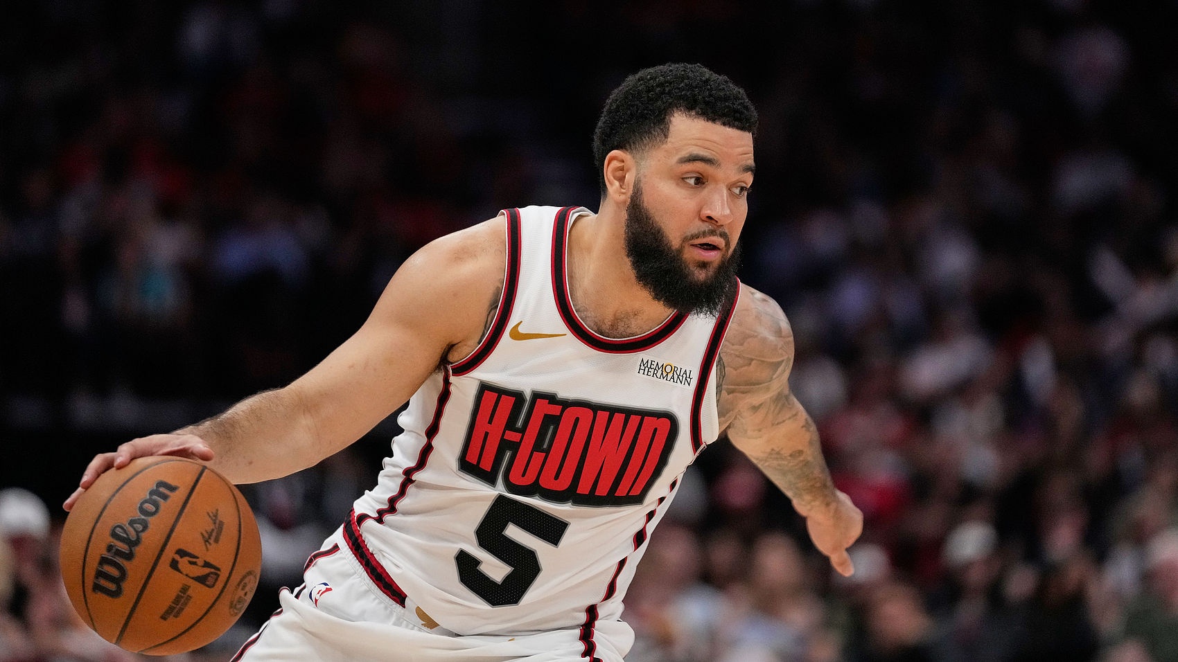 血虧??！火記：范弗里特是在巴哈馬群島的迷你訓練營(yíng)中受傷的