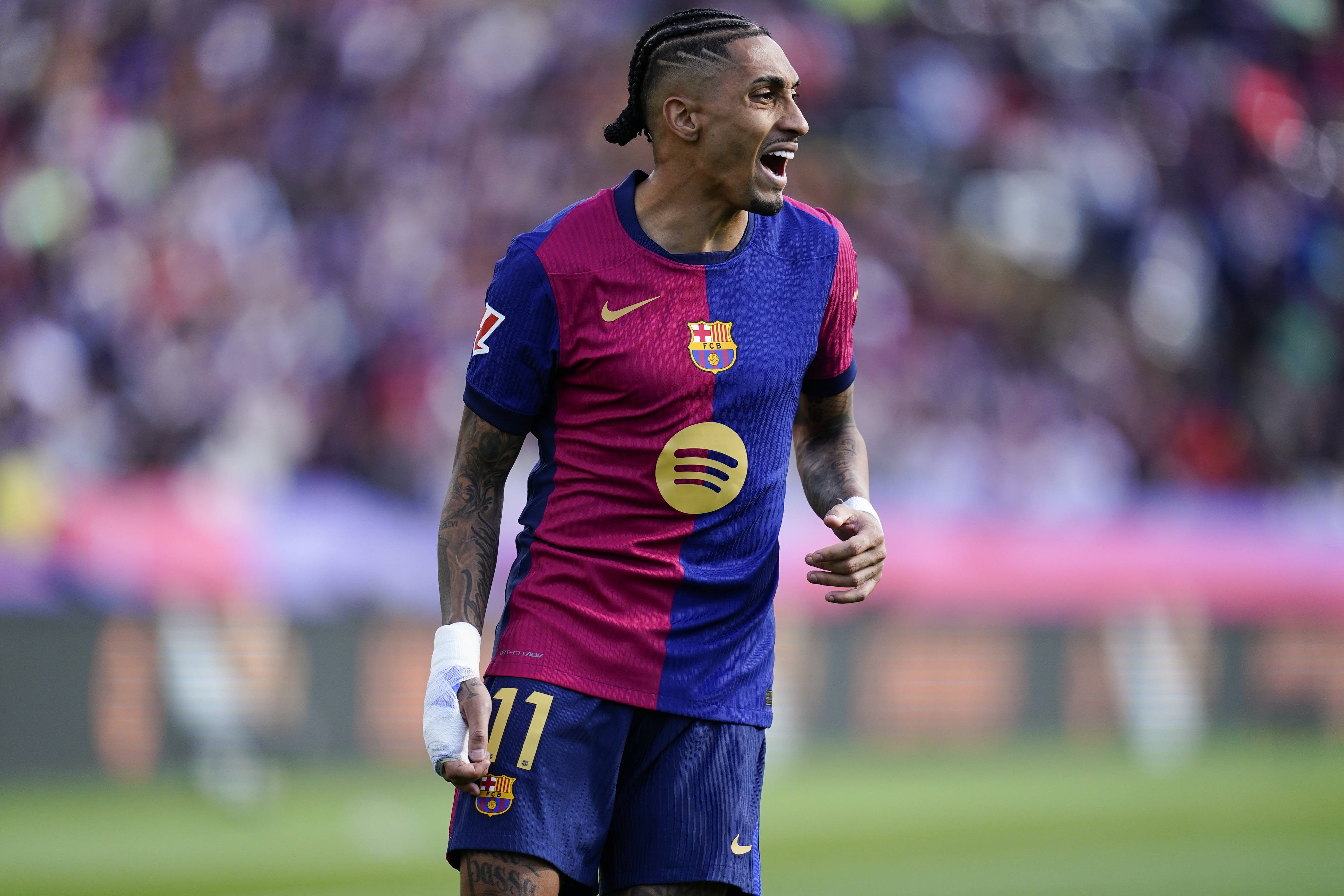 金球第5低了？拉菲尼亞上賽季進(jìn)球、助攻等多項數據創(chuàng  )造個(gè)人紀錄