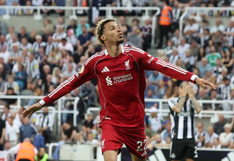 希勒評本輪最佳陣：?；倏硕鄮烊脒x，B費赫拉芬貝赫坐鎮中場(chǎng)