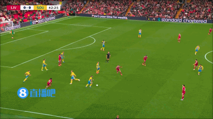 勤懇+扎實(shí)！基耶薩積極拼搶送出第一助 絲滑停球無(wú)私橫傳送第二助