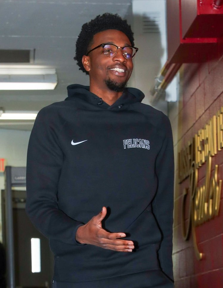 赫伯特-瓊斯表示不在意穿著(zhù)！哈特喊話(huà)：別老土 穿迪奧戴閃的！