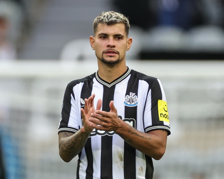 英媒：紐卡在6月拒絕曼城對吉馬良斯的詢(xún)價(jià)，后者隨后簽賴(lài)因德斯