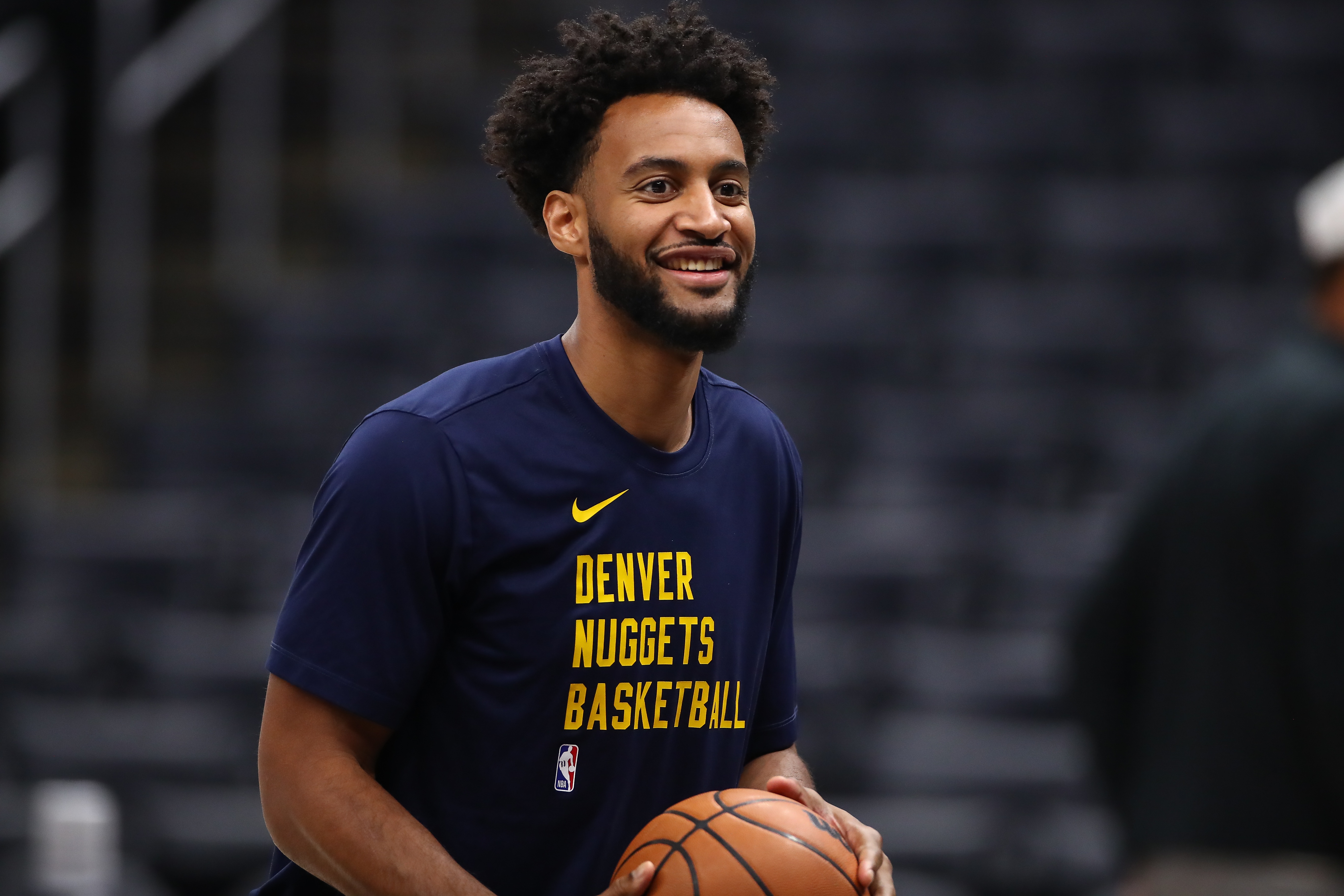 上賽季效力過(guò)勇士！官方：灰熊正式簽約前鋒布拉克斯頓-基