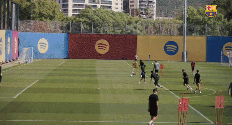 巴薩對陣奧維耶多賽前最后一練，萊萬(wàn)帥氣凌空側鉤破門(mén)